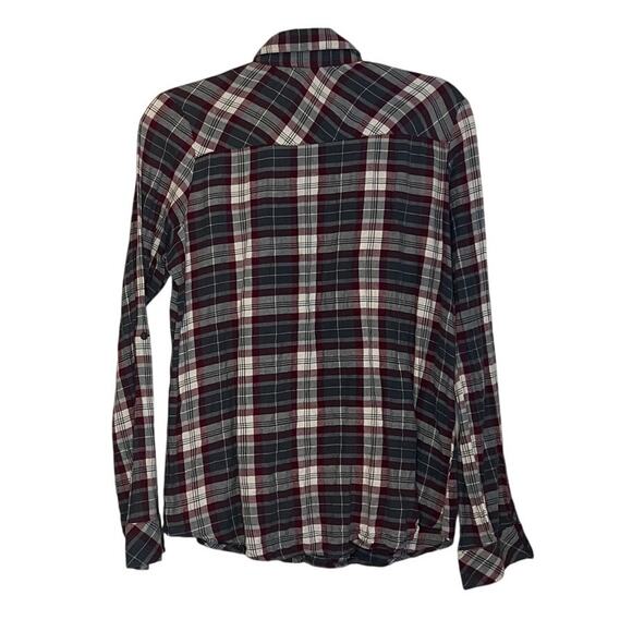 Wet Seal Grey Red Plaid Button Up L - Picture 3 of 3